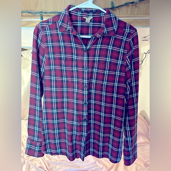 Woolrich Tops - Burgundy Red flannel Woolrich Plaid Button-Up Shirt soft comfy size M fit s/m